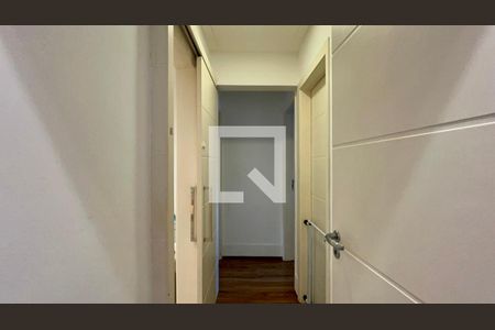 Corredor de apartamento à venda com 3 quartos, 86m² em Perdizes, São Paulo