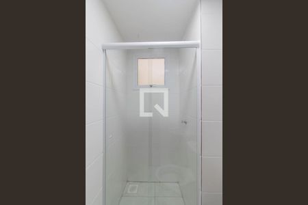 Banheiro de apartamento para alugar com 1 quarto, 30m² em Cavalhada, Porto Alegre