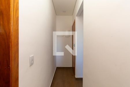 Corredor de apartamento para alugar com 1 quarto, 45m² em Vila Prudente, São Paulo