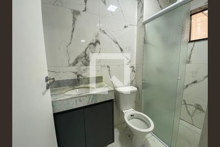 Banheiro de apartamento à venda com 1 quarto, 26m² em Vila Regente Feijó, São Paulo