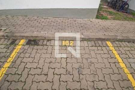 Garagem de apartamento à venda com 2 quartos, 47m² em Vila Nova, Porto Alegre