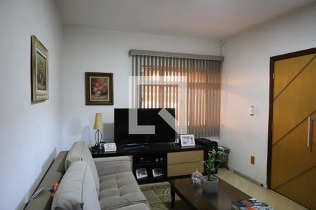 Sala de casa à venda com 2 quartos, 140m² em Cupecê, São Paulo