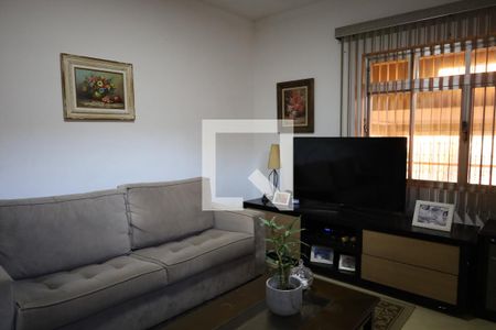 Sala de casa à venda com 2 quartos, 140m² em Cupecê, São Paulo