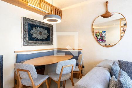 Sala de apartamento à venda com 2 quartos, 103m² em Vila Olímpia, São Paulo