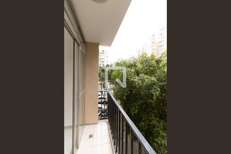 Varanda da Sala de apartamento para alugar com 2 quartos, 52m² em Jardim Celeste, São Paulo