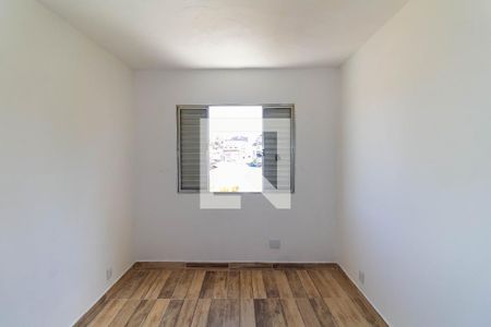 Quarto 2 de casa para alugar com 2 quartos, 50m² em Cidade Continental, São Paulo