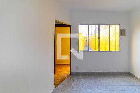 Sala de casa para alugar com 2 quartos, 50m² em Cidade Continental, São Paulo