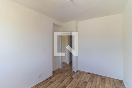 Quarto 2 de casa para alugar com 2 quartos, 50m² em Cidade Continental, São Paulo