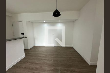 Sala de apartamento à venda com 2 quartos, 57m² em Vila Nossa Senhora da Escada, Barueri