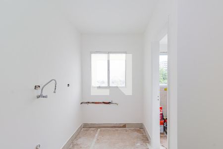 Cozinha de apartamento para alugar com 2 quartos, 57m² em Itaim Bibi, São Paulo