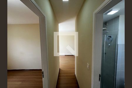 Corredor de apartamento para alugar com 2 quartos, 49m² em Limão, São Paulo