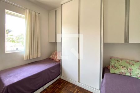 Quarto 2 de casa à venda com 2 quartos, 62m² em Boa Vista, Belo Horizonte