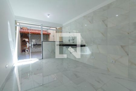 Cozinha de casa à venda com 3 quartos, 100m² em Vila Nhocuné, São Paulo
