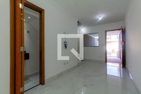 Sala de casa à venda com 3 quartos, 100m² em Vila Nhocuné, São Paulo