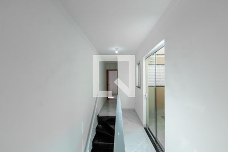 Corredor de casa à venda com 3 quartos, 100m² em Vila Nhocuné, São Paulo