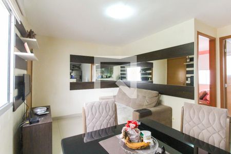 Sala de apartamento para alugar com 2 quartos, 44m² em Igara, Canoas