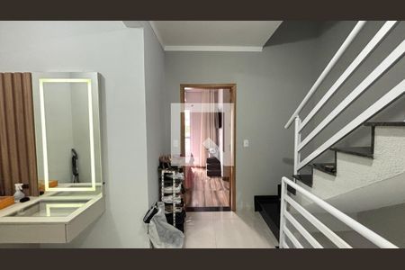 Corredor de casa à venda com 2 quartos, 145m² em Vila Curuçá, Santo André