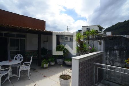 Varanda de apartamento à venda com 5 quartos, 250m² em Barra da Tijuca, Rio de Janeiro