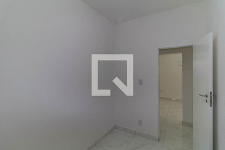 Quarto 2 de casa para alugar com 3 quartos, 75m² em Vila Alpina, São Paulo