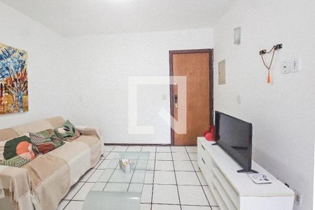 Sala de apartamento para alugar com 1 quarto, 39m² em Ondina, Salvador