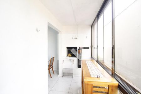 Varanda gourmet de apartamento para alugar com 2 quartos, 58m² em Humaitá, Porto Alegre