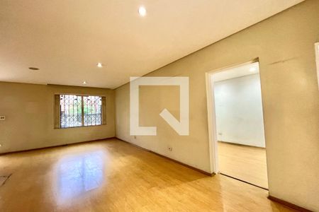 Sala de casa para alugar com 5 quartos, 200m² em Vila Clementino, São Paulo