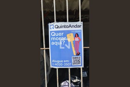 Detalhe fechada de casa para alugar com 1 quarto, 16m² em Jardim Cacique, Suzano