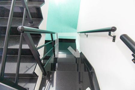 Escada de casa à venda com 5 quartos, 450m² em Engenho do Mato, Niterói