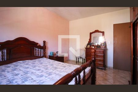 Quarto 1 de casa para alugar com 2 quartos, 249m² em Jardim Iva, São Paulo