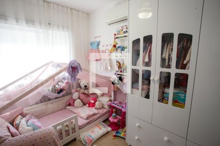 Quarto de apartamento à venda com 3 quartos, 117m² em Freguesia (jacarepaguá), Rio de Janeiro