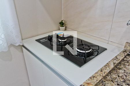 Sala e cozinha de apartamento para alugar com 2 quartos, 47m² em Santana, São Paulo