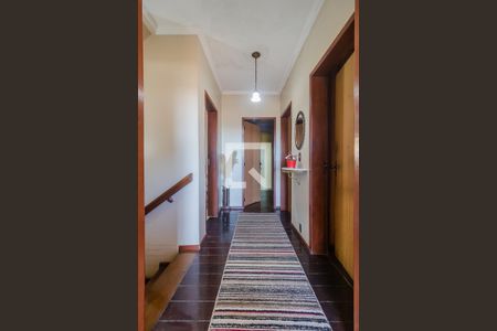 Corredor de casa à venda com 3 quartos, 350m² em Cavalhada, Porto Alegre