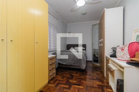 Quarto 1 de casa à venda com 3 quartos, 350m² em Cavalhada, Porto Alegre