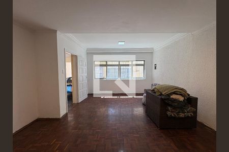 Sala de casa para alugar com 3 quartos, 146m² em Vila Humaita, Santo André