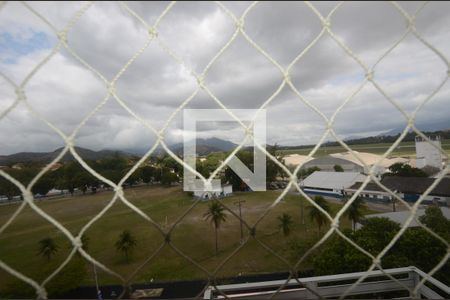 Vista do Quarto  de apartamento para alugar com 2 quartos, 57m² em Marechal Hermes, Rio de Janeiro