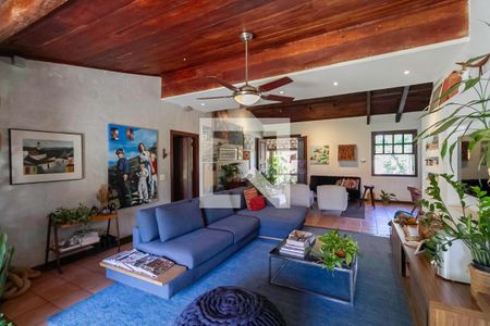 Sala de casa à venda com 4 quartos, 324m² em Bandeirantes (pampulha), Belo Horizonte