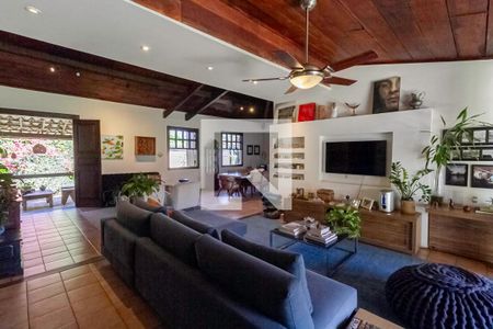 Sala de casa à venda com 4 quartos, 324m² em Bandeirantes (pampulha), Belo Horizonte