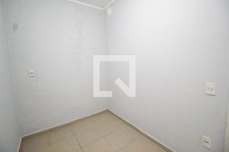 Quarto 2 de casa à venda com 2 quartos, 100m² em Santa Teresinha, São Paulo