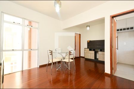 Sala de apartamento à venda com 2 quartos, 95m² em Santa Ines, Belo Horizonte