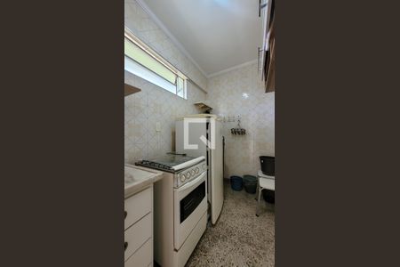 Cozinha de apartamento para alugar com 1 quarto, 44m² em Taquaral, Campinas