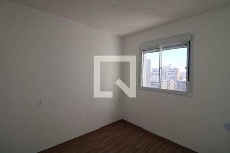 Quarto 2 de apartamento para alugar com 2 quartos, 45m² em Cidade São Mateus, São Paulo
