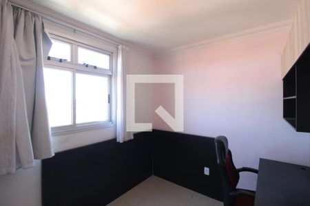 Quarto 1 de apartamento para alugar com 3 quartos, 77m² em Rio Branco, Belo Horizonte