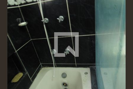 Banheiro de casa à venda com 4 quartos, 423m² em Bela Vista, Osasco