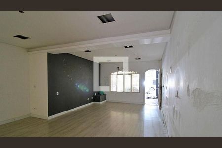 Casa à venda com 3 quartos, 230m² em Vila Progredior, São Paulo