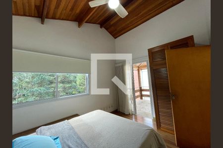 Suíte 1 de casa de condomínio para alugar com 3 quartos, 248m² em Jardim Santa Izabel, Cotia