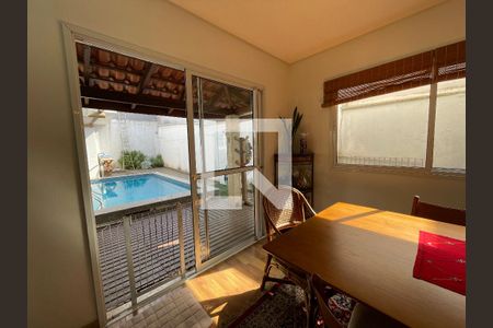 Sala de Jantar de casa de condomínio para alugar com 3 quartos, 248m² em Jardim Santa Izabel, Cotia