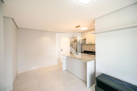 Sala/Cozinha de apartamento à venda com 2 quartos, 60m² em Vila Gomes Cardim, São Paulo