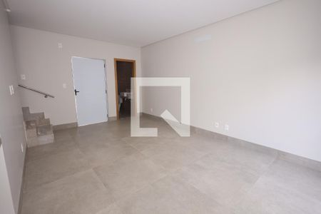 Sala de casa de condomínio para alugar com 3 quartos, 153m² em Vila Rosa, Goiânia
