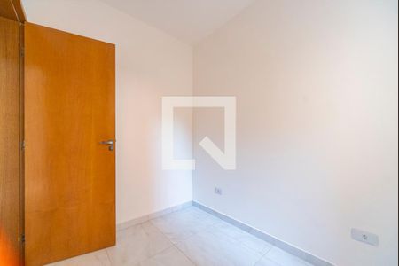 Quarto 1 de apartamento para alugar com 2 quartos, 50m² em Jardim Irene, Santo André