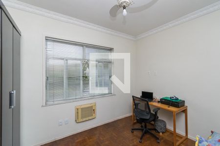 Quarto 1 de apartamento à venda com 2 quartos, 100m² em Olaria, Rio de Janeiro